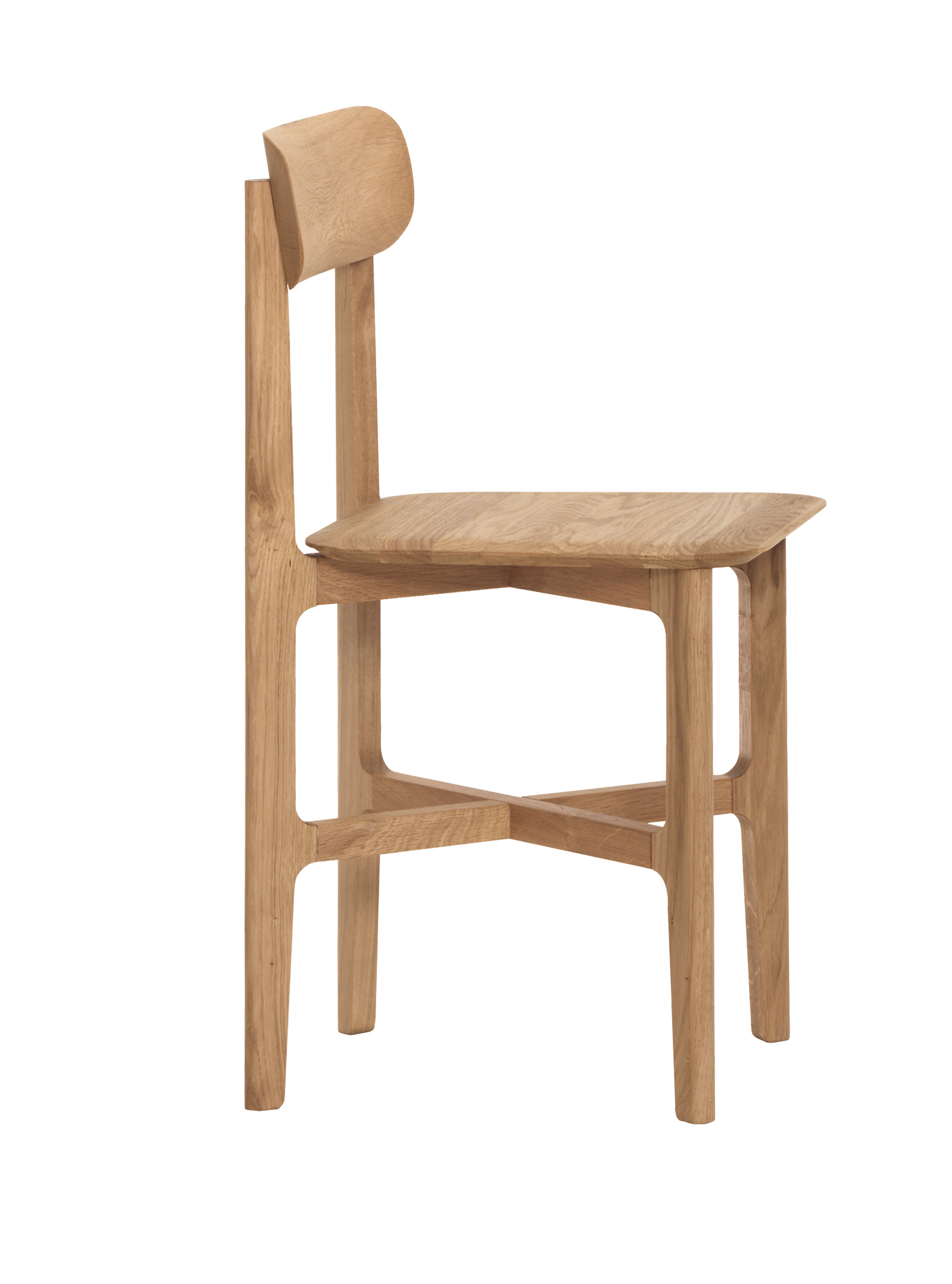 1.3 Chair: Holzstuhl aus Eiche, zeitloses Design für Esszimmer und Wohnbereich.