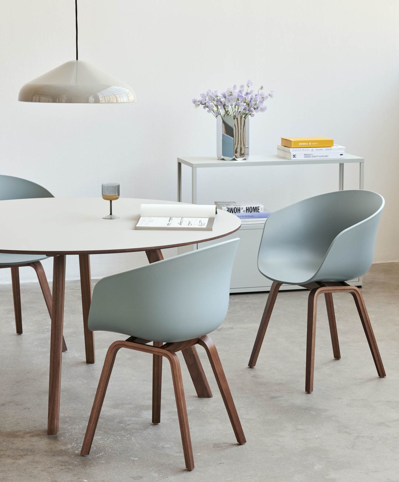 About A Chair AAC22 / AAC 22 stoel Hay