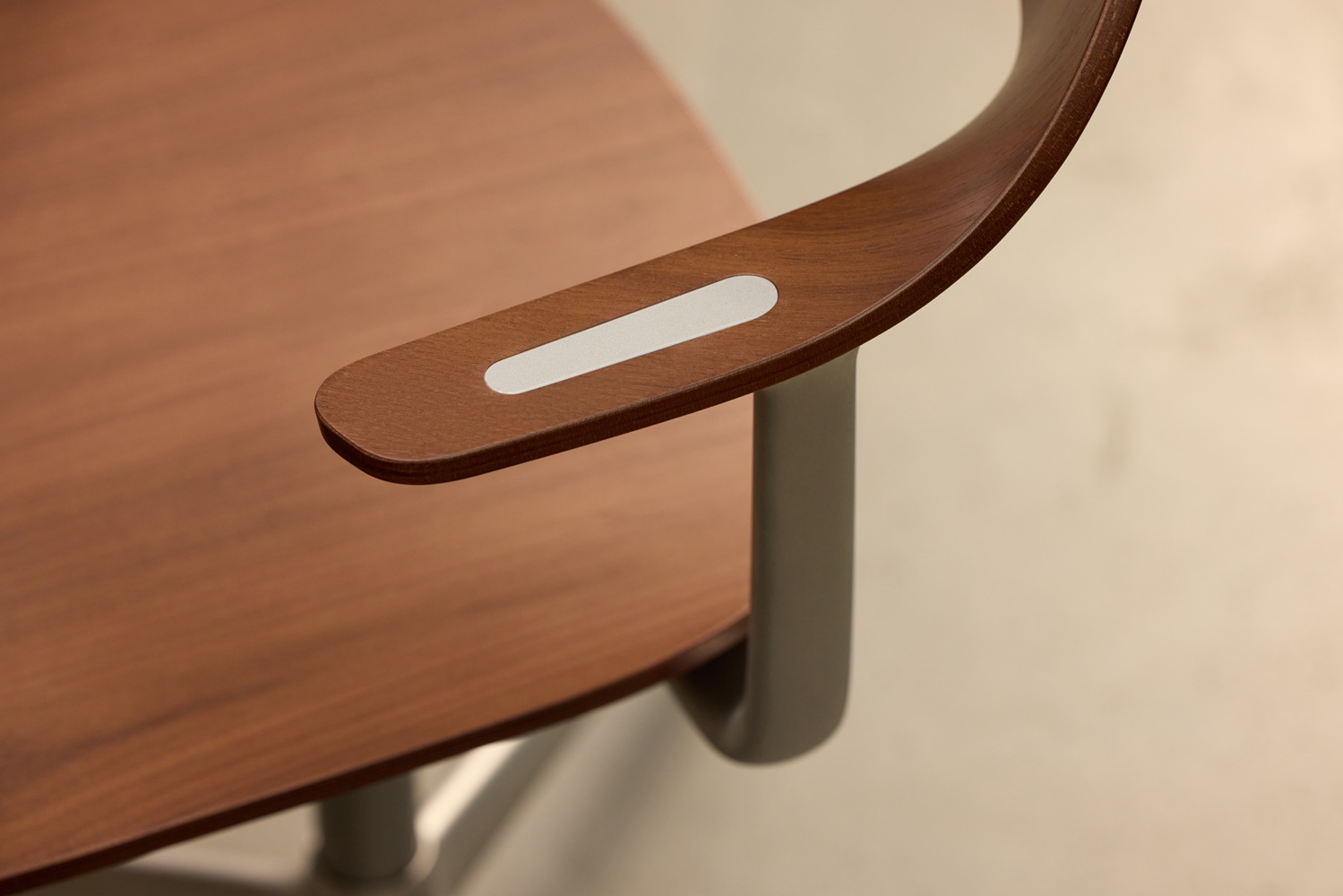 Mynt High Bureau draaistoel zitting/rugleuning multiplex Vitra