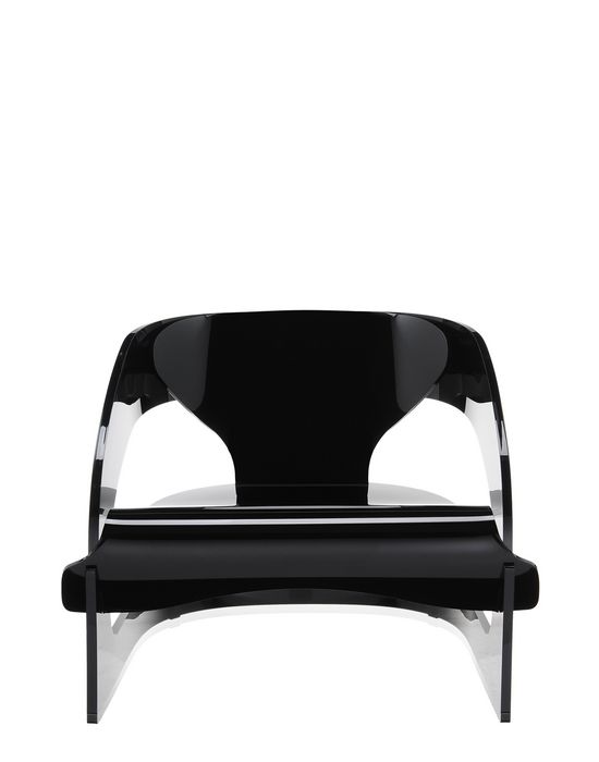 Schwarzer Joe Colombo Sessel von Kartell, moderner Designklassiker für Wohnzimmer und Büro.