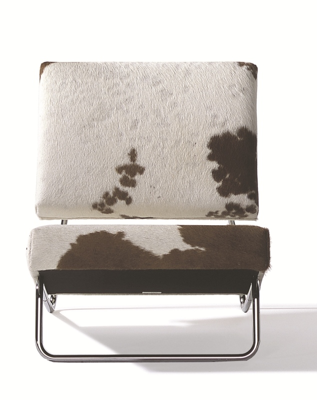 Hirche Lounge Chair fauteuil met koeienhuid Richard Lampert