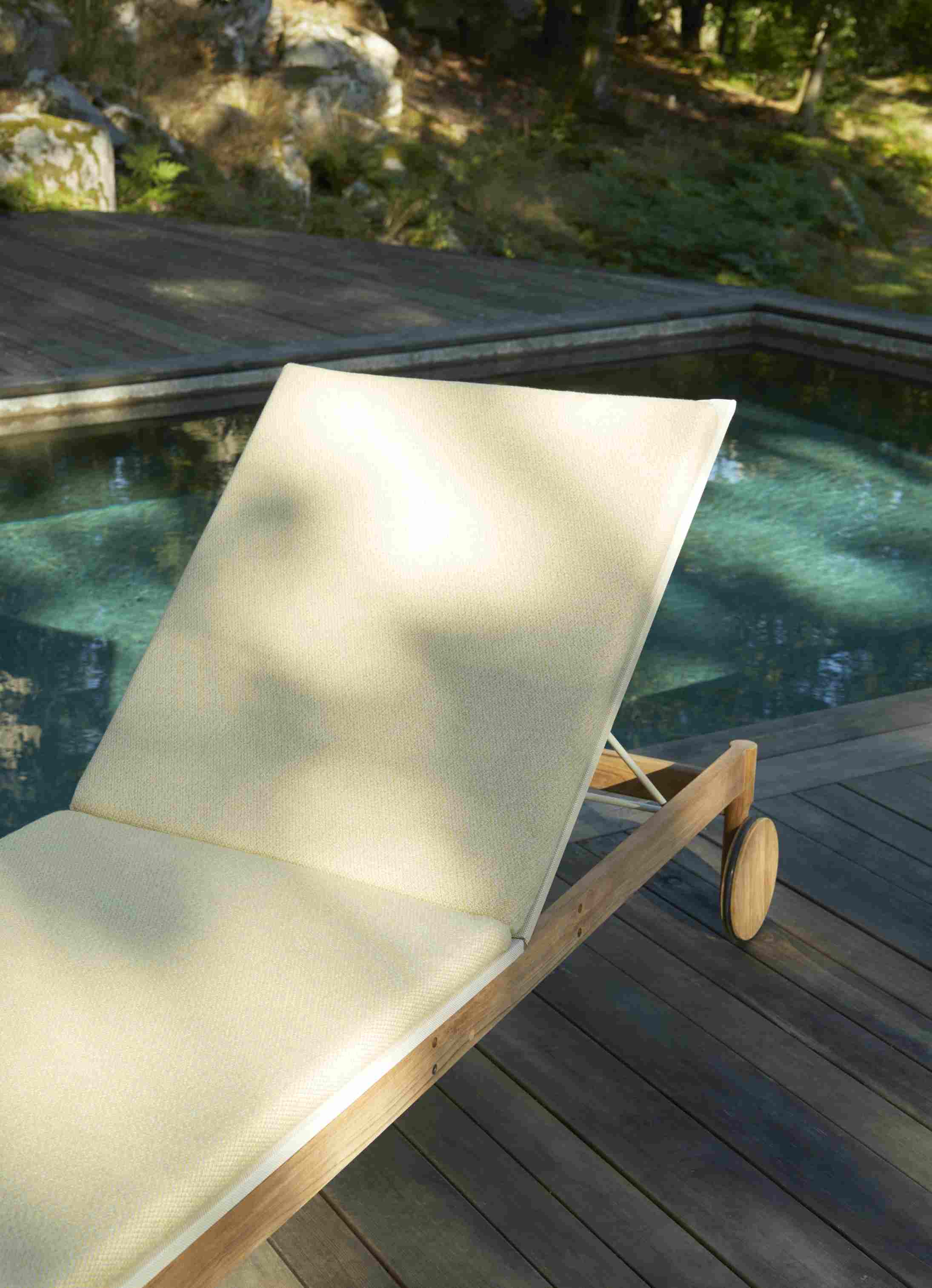 Pelagus Sunbed ligstoelkussen voor buiten van Skagerak by Fritz Hansen 