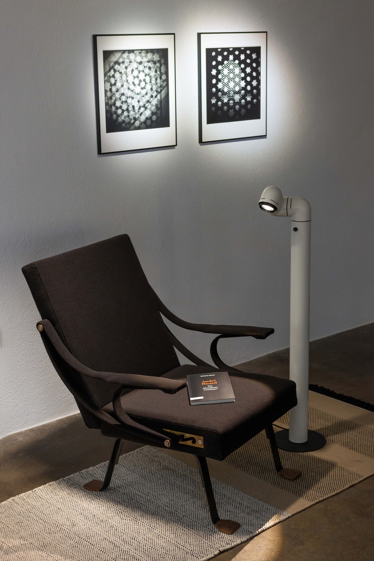 Tatu Alta staande lamp van Santa & Cole