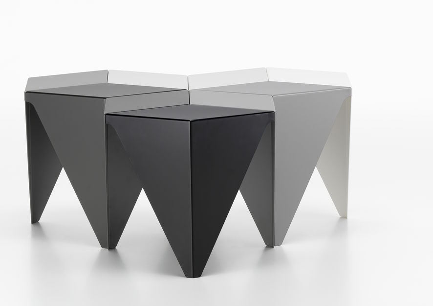 Prismatic Table bijzettafel, geometrisch ontwerp, Vitra