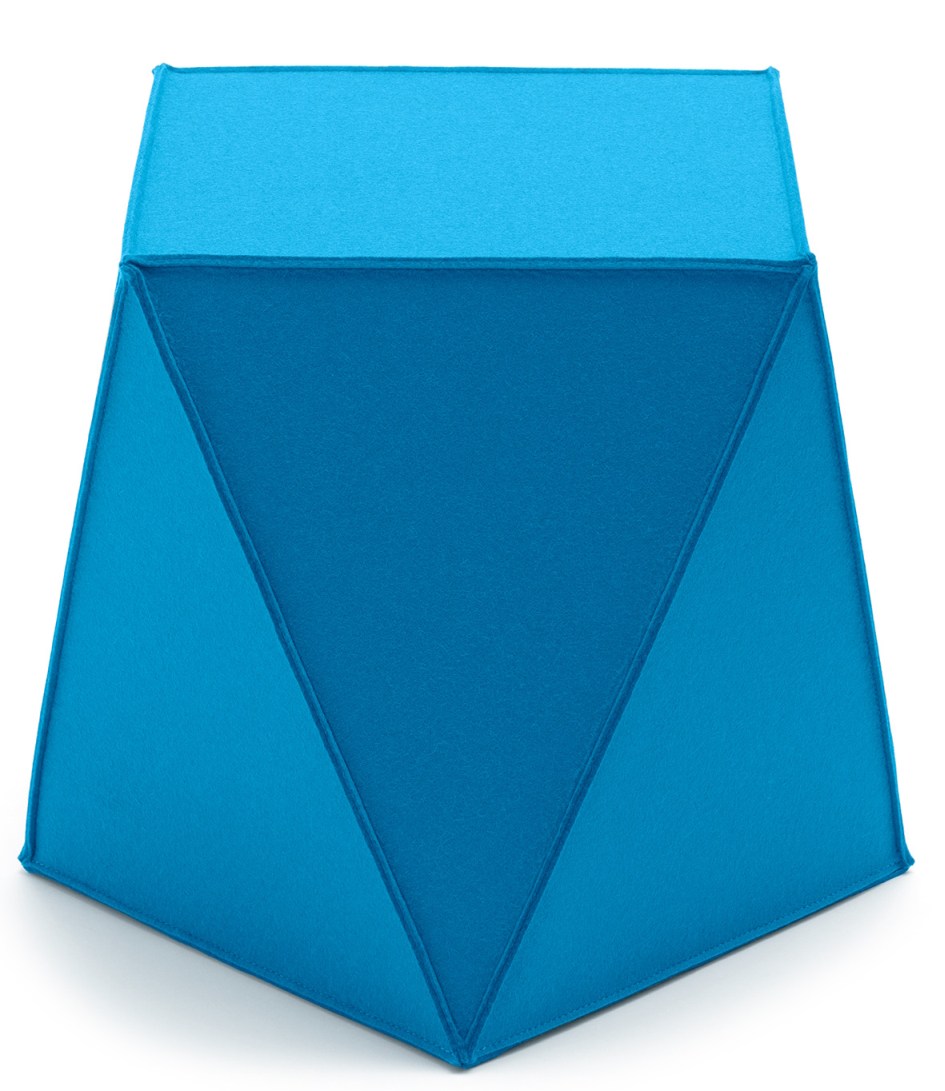 Blauer Brilli Sitzhocker von HEY-SIGN by BWF Group, moderner Filzhocker für Wohnzimmer und Büro.