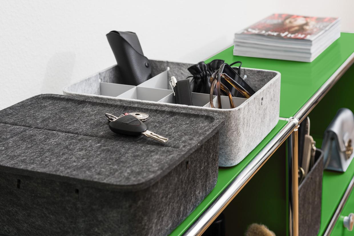 USM Haller Inos diepe box met dienblad