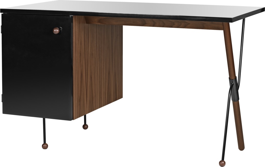 Gubi Schreibtisch 62 Desk mit Schubladen und Holzbeinen, modernes Design für Büro und Arbeitszimmer.