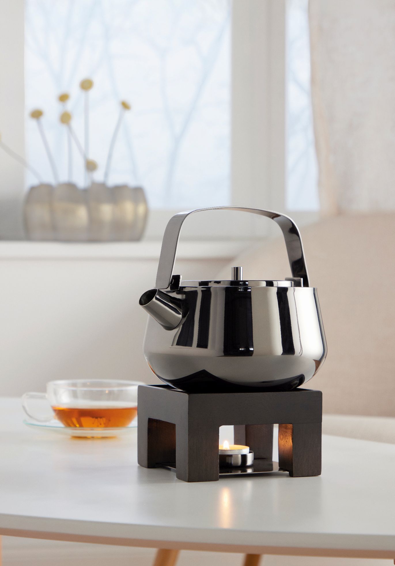 Yoko theepot met warmhoudplaatje Philippi
