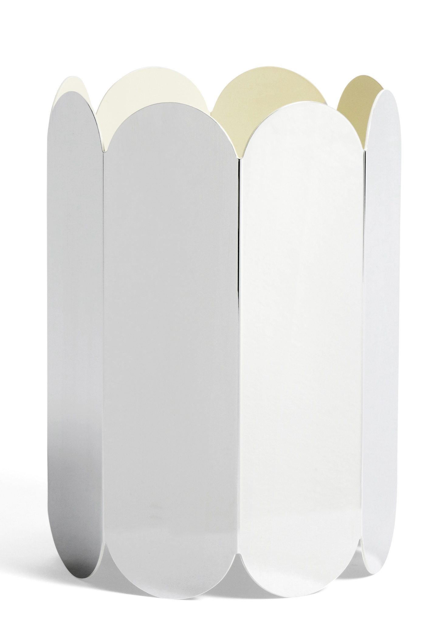 Arcs Vase von Hay, Spiegel-Design, moderne Blumenvase für Wohnzimmer und Tischdeko.