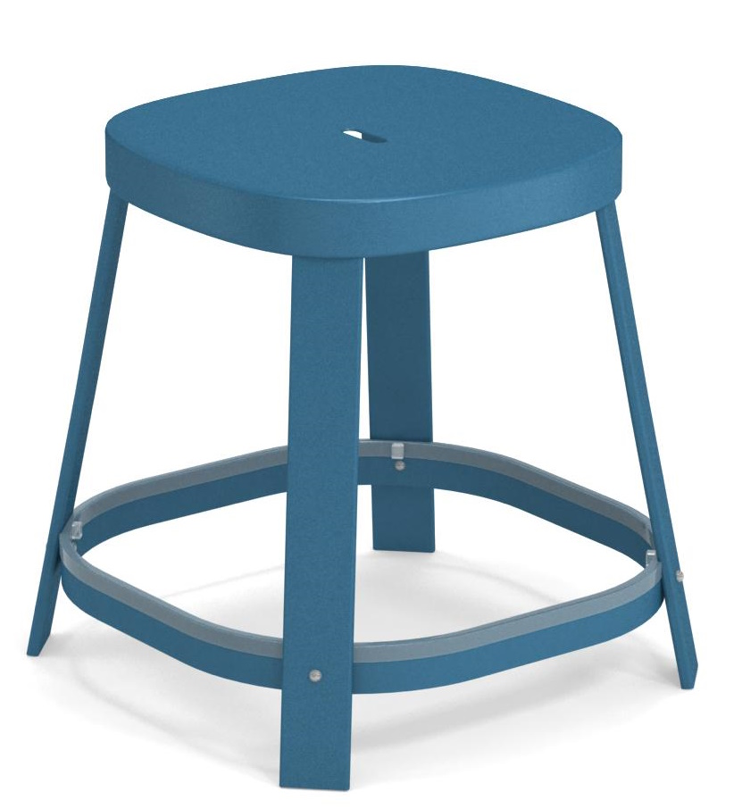 Blauer Thor Barhocker von Emu für den Außenbereich, niedriger Hocker mit quadratischer Sitzfläche.