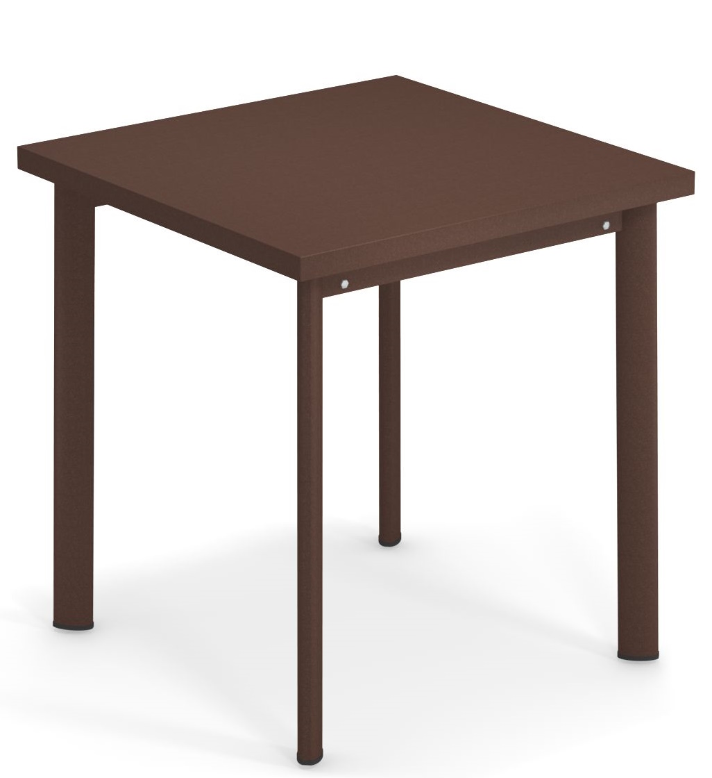 Quadratischer, brauner Star Tisch Outdoor von Emu, ideal für Garten, Terrasse und Balkon.