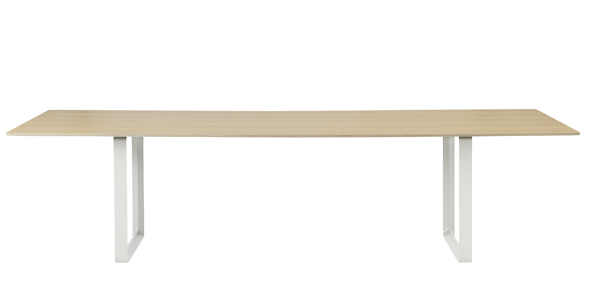 Muuto 70/70 Table Tisch mit heller Holzplatte und weißem Metallgestell, modernes Design für Esszimmer und Büro.