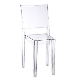 Glasklarer La Marie Stuhl von Kartell: Moderner Designstuhl aus transparentem Polycarbonat für Esszimmer und Wohnbereich.