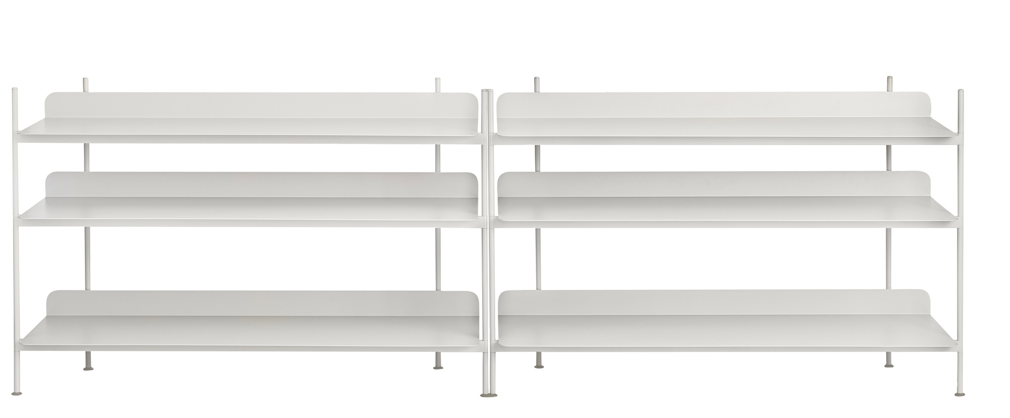 Muuto Compile Regalsystem in Weiß, Konfiguration mit drei Regalböden, modernes Design für Wohnzimmer und Büro.