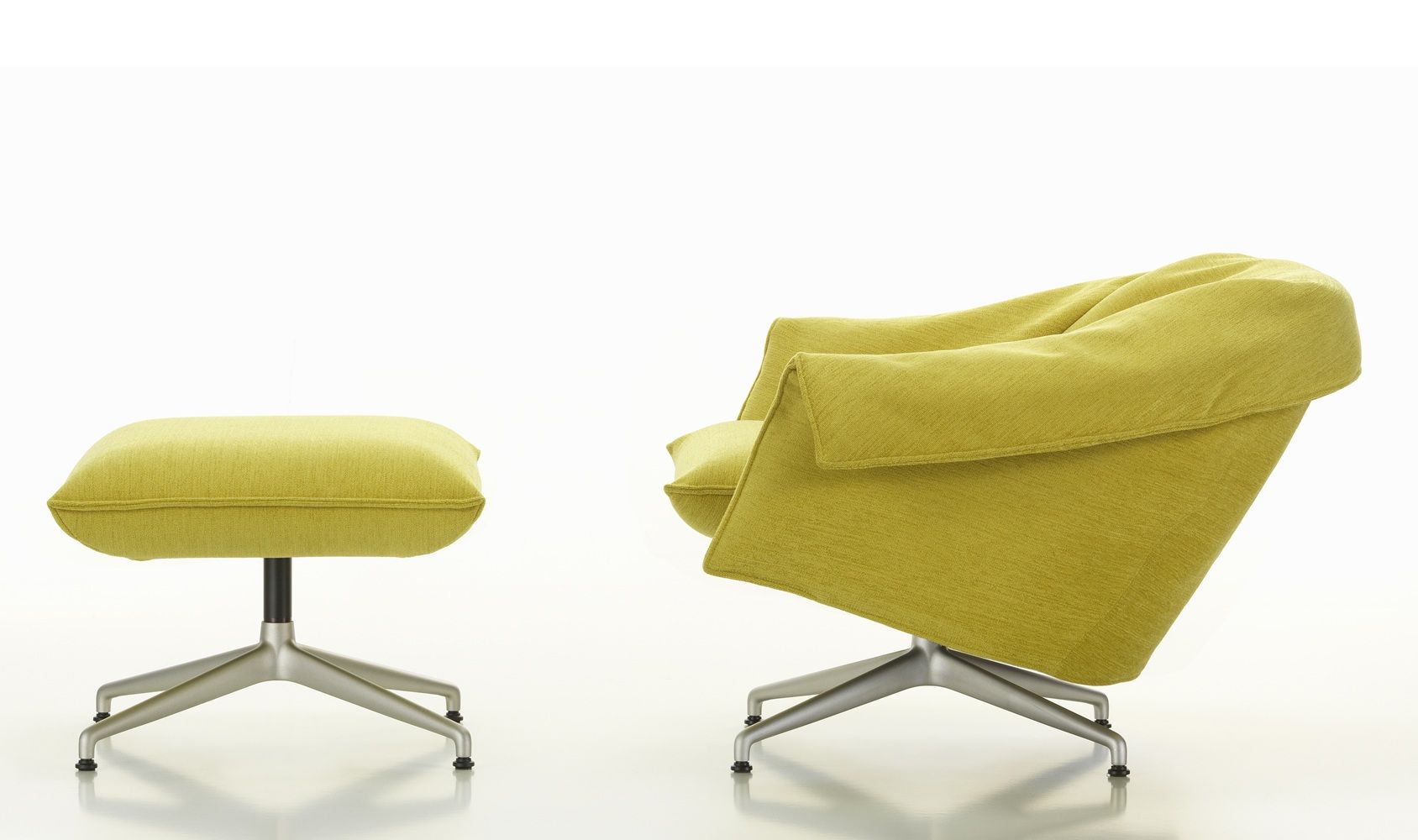 Bascule Lowback Fauteuil met voetenbankje Vitra
