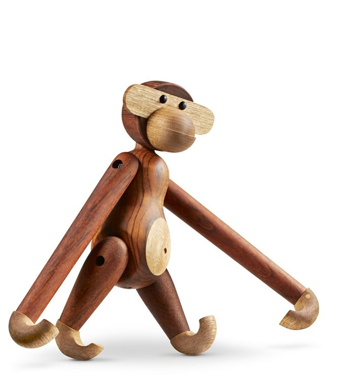 Affe Holzfigur aus Teakholz, kleine Ausführung, dekoratives Designobjekt für Kinderzimmer.
