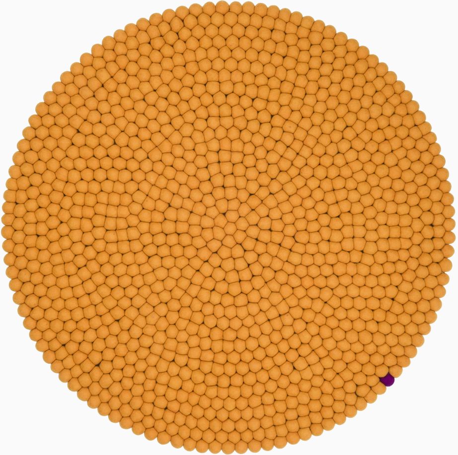 Big One Filzteppich: Runder, goldgelber Teppich aus Filzkugeln, Durchmesser 160 cm, myfelt.