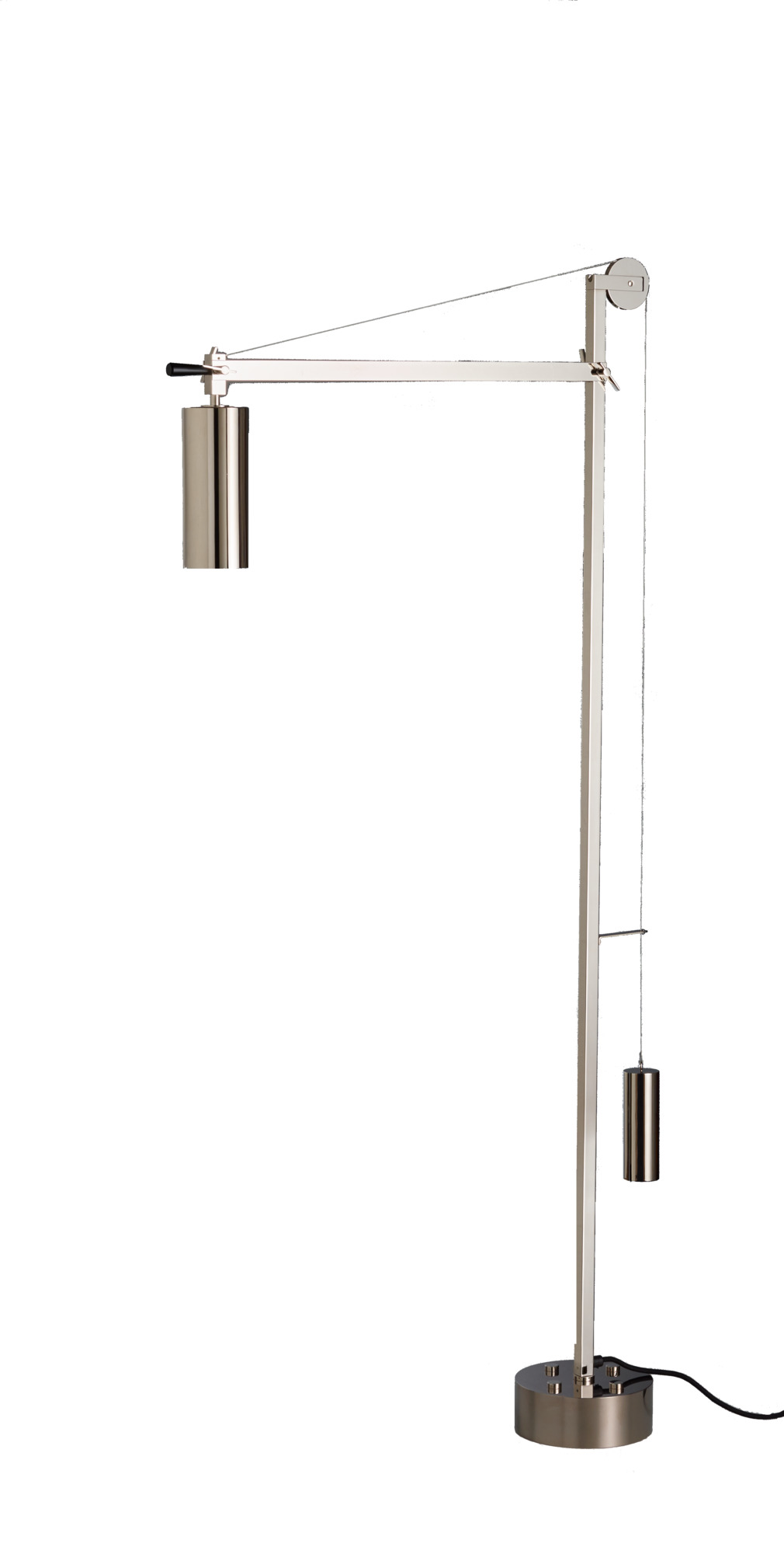 Bauhaus BH 23 Stehleuchte von Tecnolumen mit Gegengewicht, modernes Design, silberfarben, für Wohnzimmer und Büro.