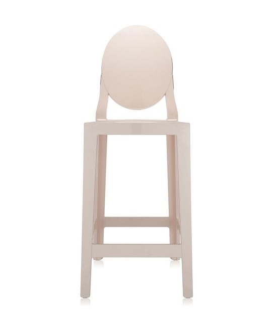 Frontansicht des Kartell One More Barhocker in Rosa, moderner Design Hocker für Küche und Bar.