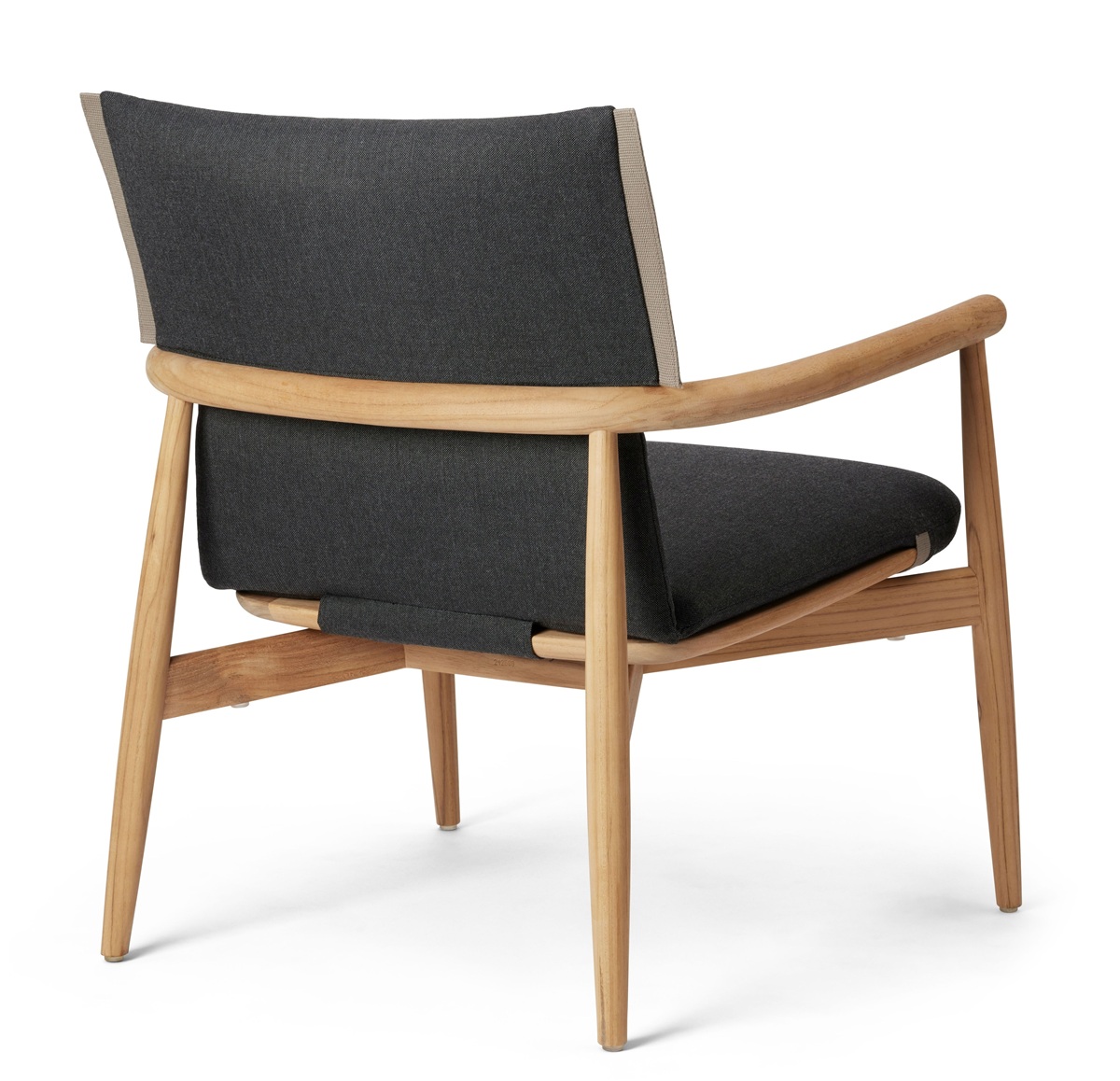 Embrace Outdoor Lounge Chair stoel met kussens van Carl Hansen & Søn