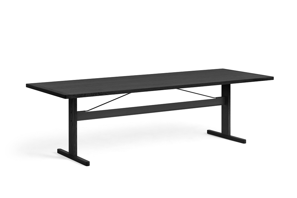 Schwarzer Hay Passerelle Tisch: Moderner Esstisch oder Schreibtisch mit minimalistischem Design und Holzoberfläche.
