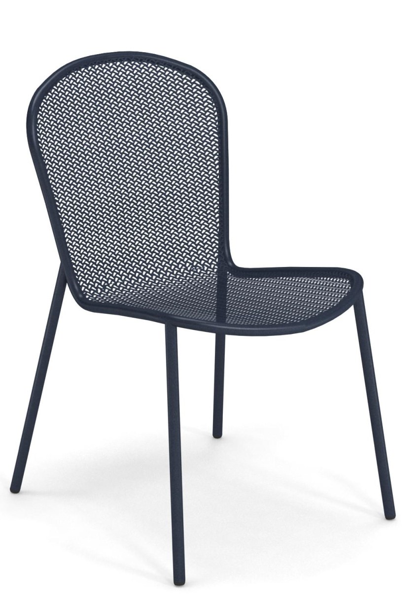 Ronda X Stuhl von Emu, blauer Metallstuhl mit filigranem Netzmuster für den Außenbereich.