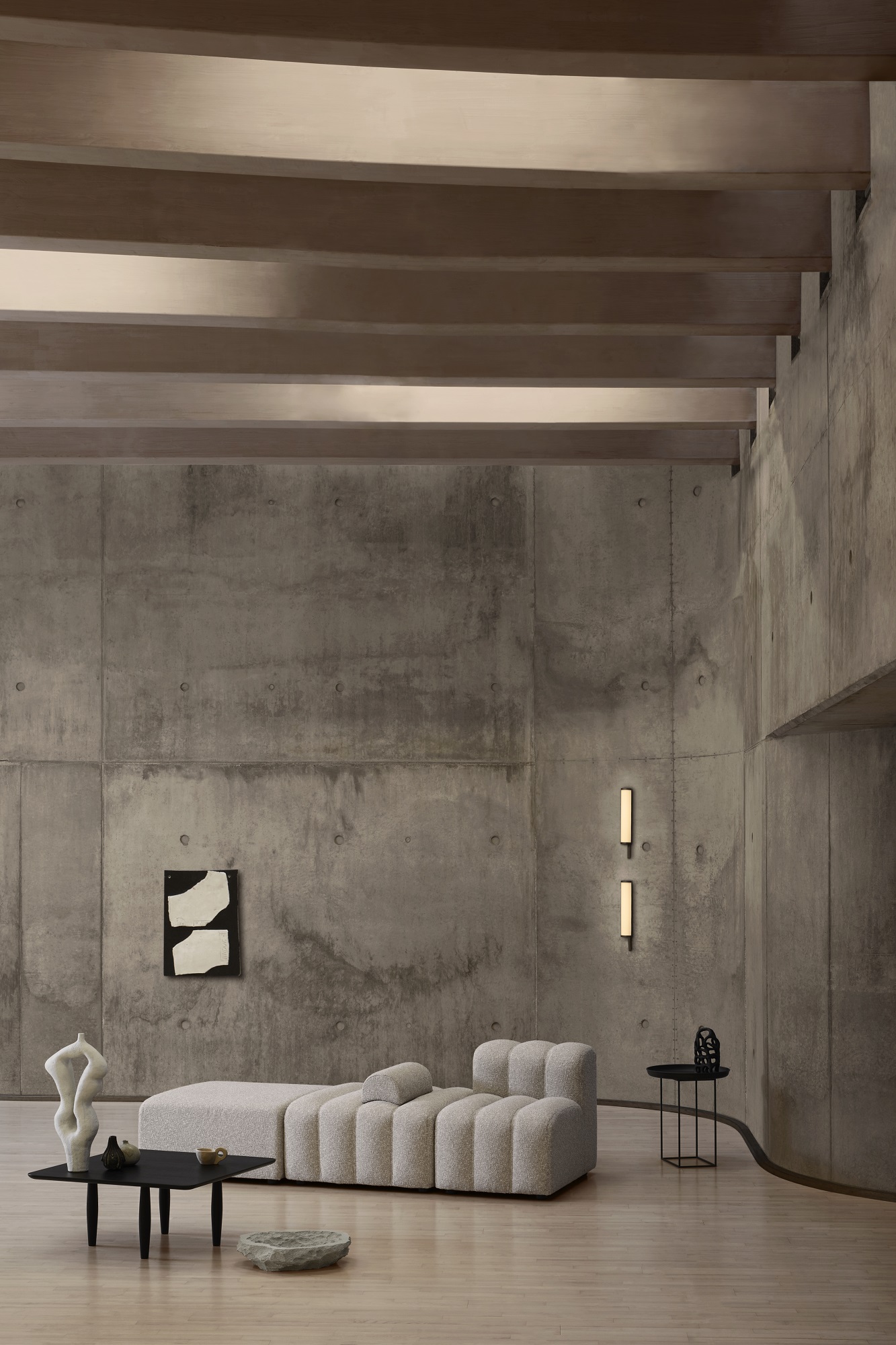 Moderner Wohnraum mit Duke Small Side Table Beistelltisch von Norr11, schwarzer Tisch mit filigranem Design.