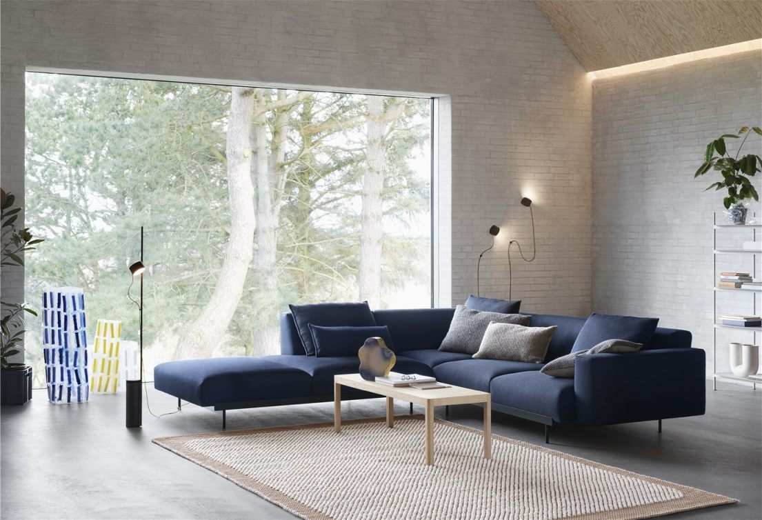 Post vloerlamp van Muuto
