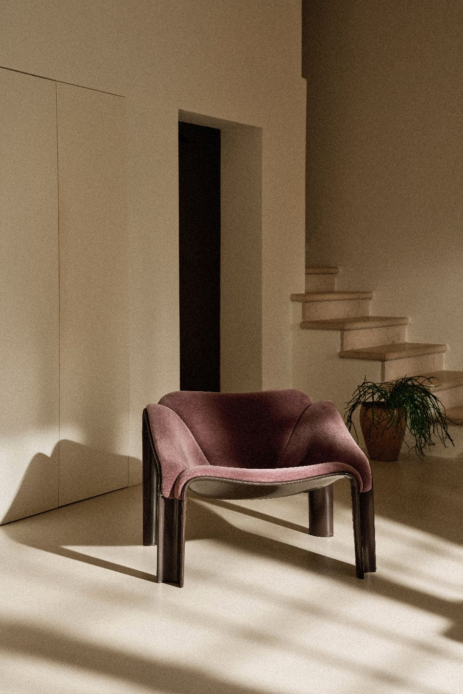 F300 Loungestoel Fauteuil Gubi