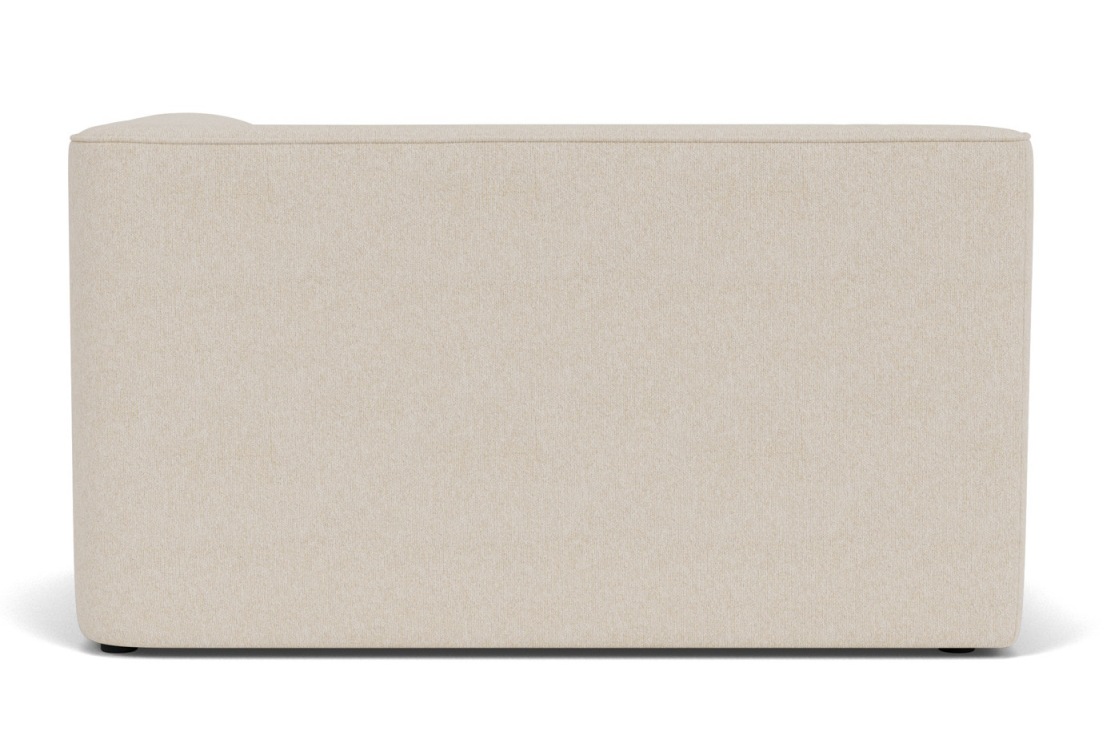 Detailaufnahme des Audo Copenhagen Eave Modular Sofas, Ecke 86, in Beige, minimalistisches Design.