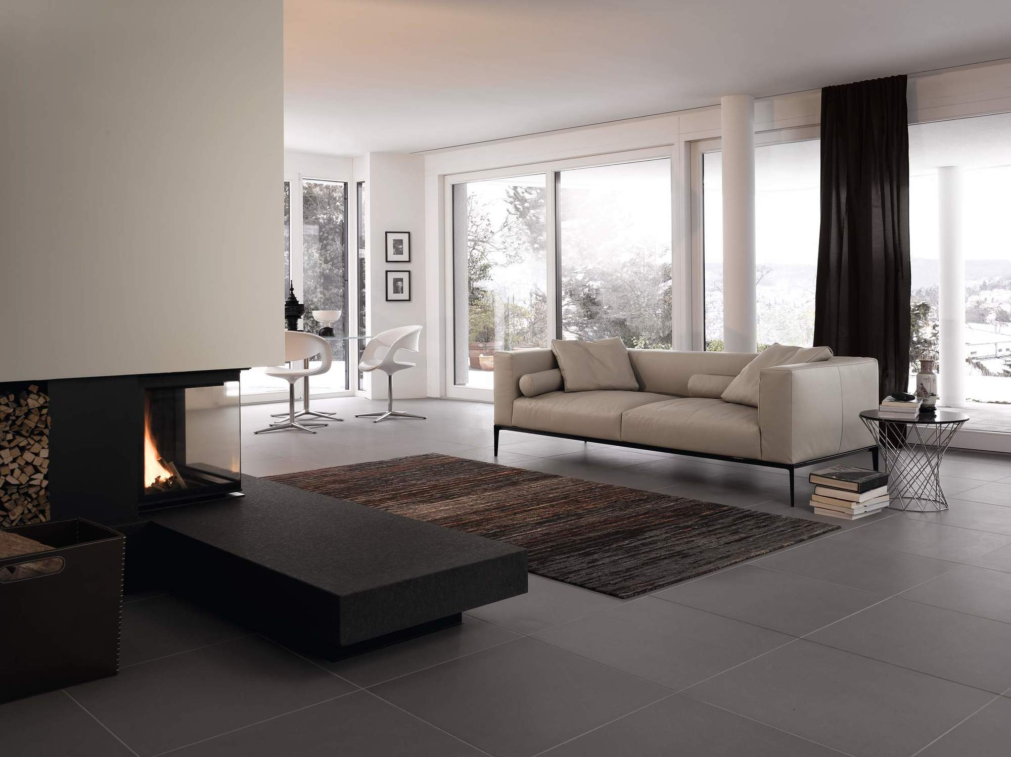 Helles Wohnzimmer mit Jaan Living Sofa von Walter Knoll, minimalistisch und modern.