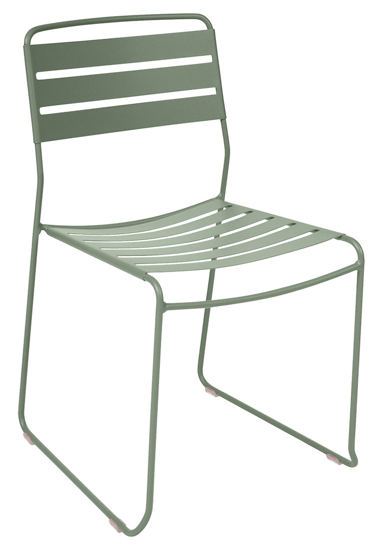 Fermob Surprising Chair Outdoor Stuhl, grüner Metallstuhl mit Lattenmuster für Garten und Terrasse.