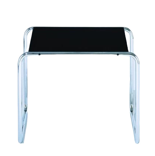 Laccio Couchtisch klein von Knoll International mit schwarzer Tischplatte und verchromtem Stahlgestell.