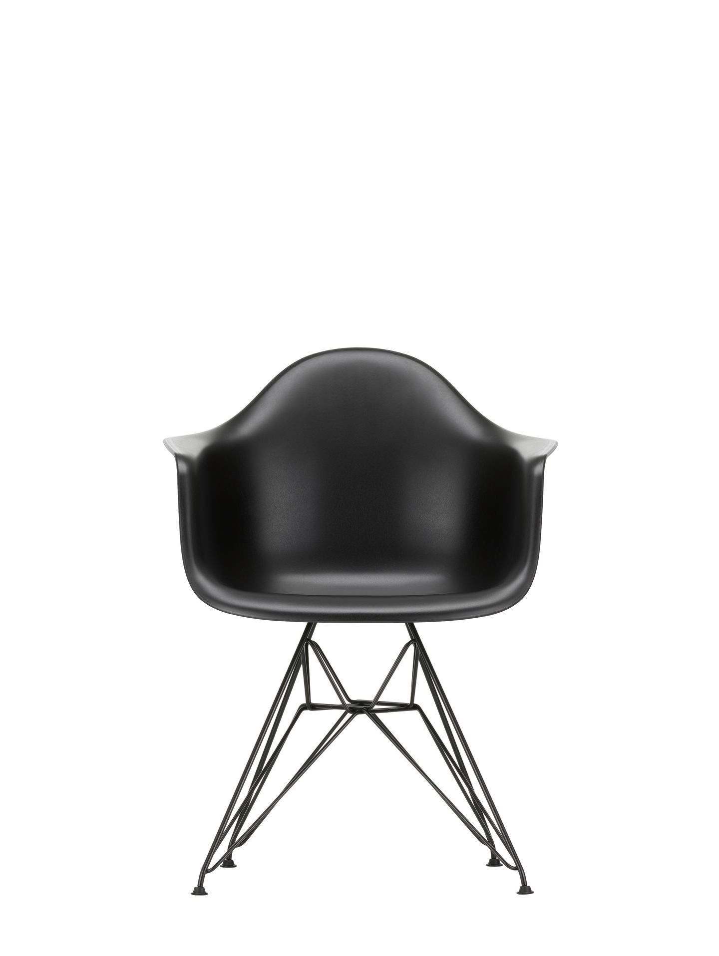 Schwarzer Eames Plastic Arm Chair DAR Stuhl von Vitra mit filigranem, schwarzem Metallgestell.