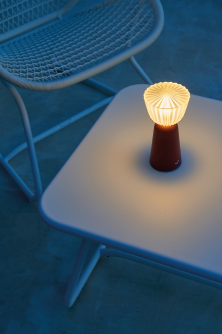 Swiing acculamp / tafellamp Fermob UNIEK EXEMPLAAR