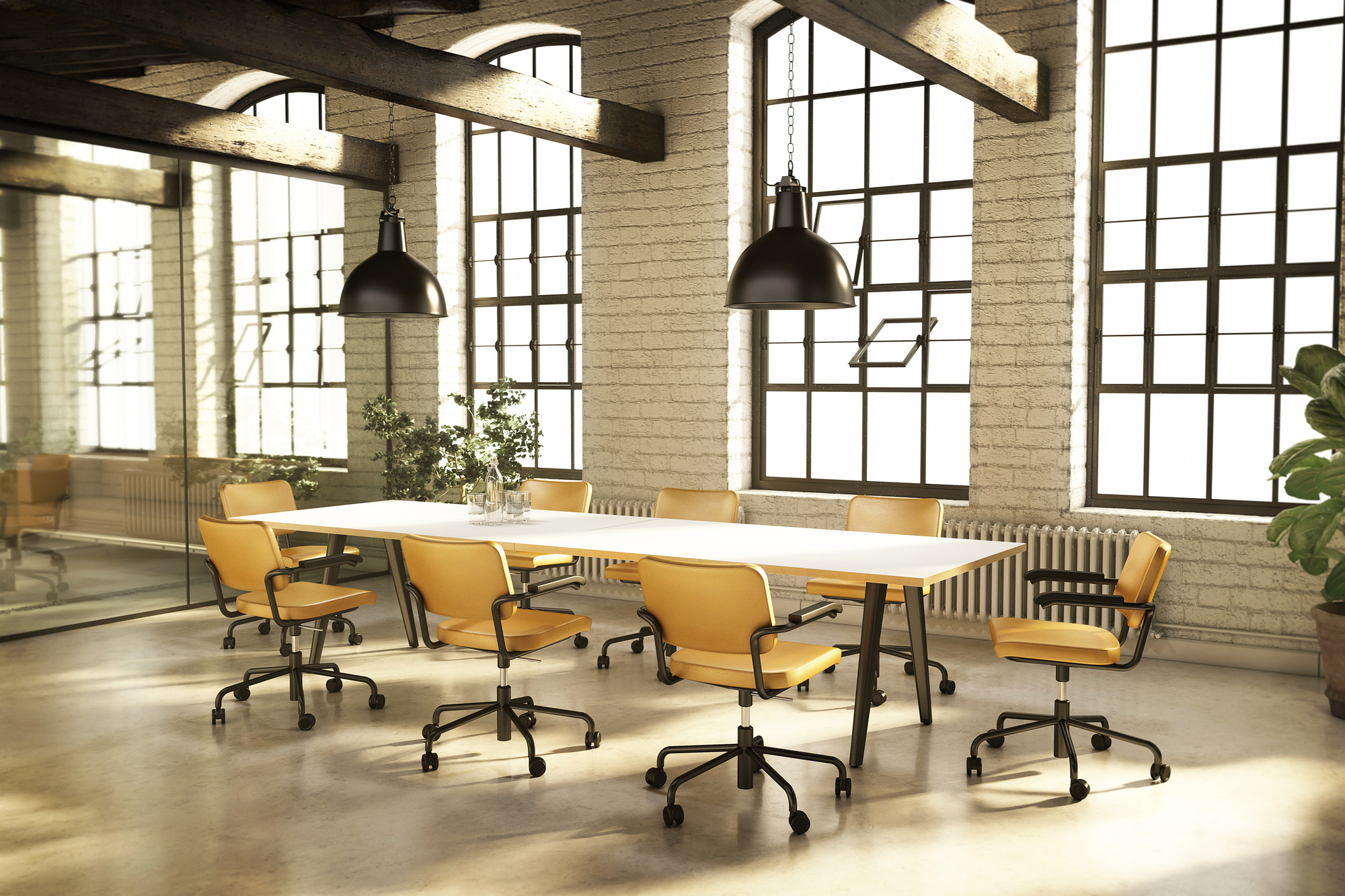Büro mit Thonet S 64 PVDR Atelier Drehstühlen in Gelb um einen Konferenztisch.