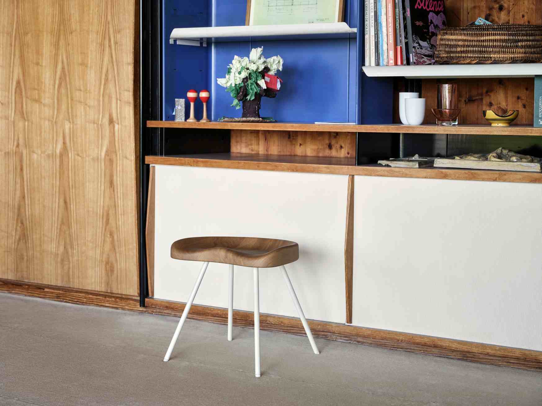 Kruk nr. 307 Vitra