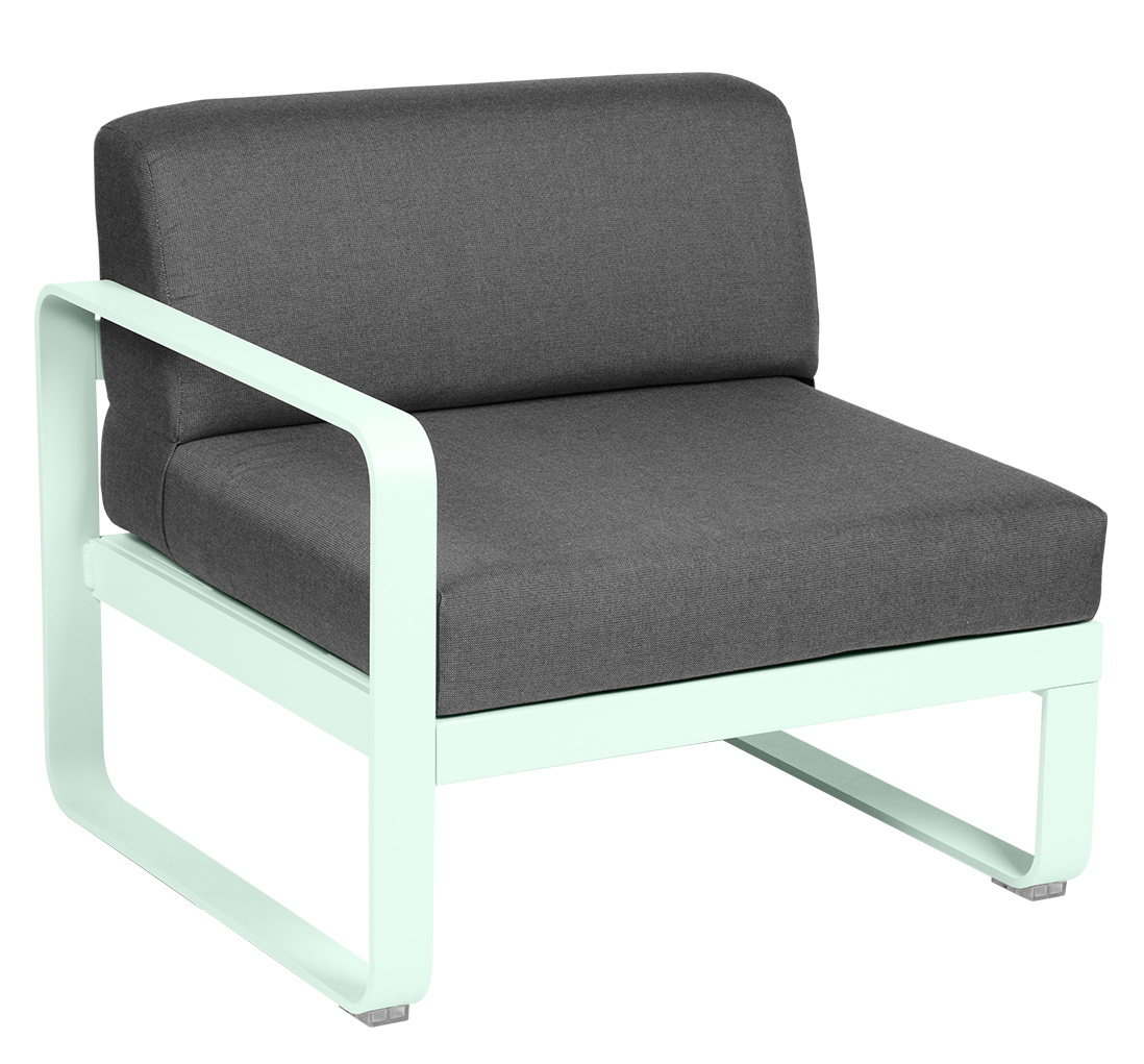Bellevie Fermob Outdoor Sofa Modul, 1-Sitzer links, hellgrünes Gestell, graue Polsterung für Garten und Terrasse.