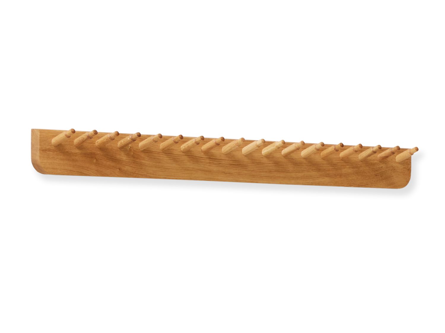 Echo Garderobenleiste aus Eiche mit vielen Haken, ideal für Jacken und Accessoires.