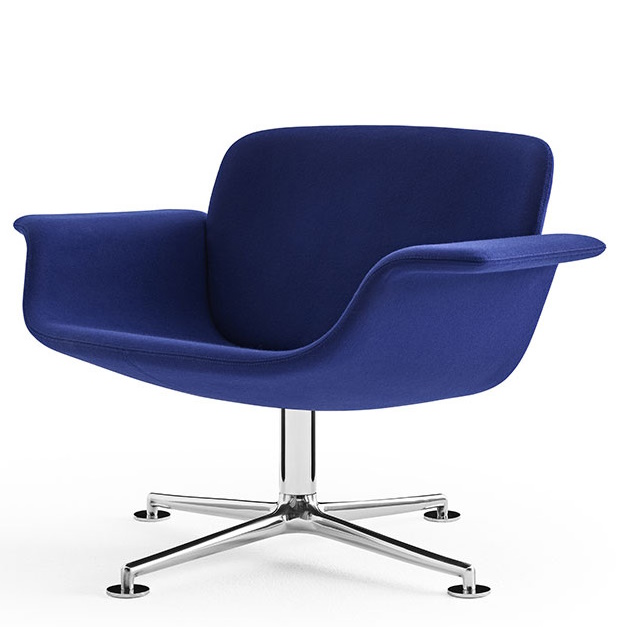 KN01 Lounge Sessel von Knoll International, blauer Drehsessel mit Chromfuß für modernes Wohnen.