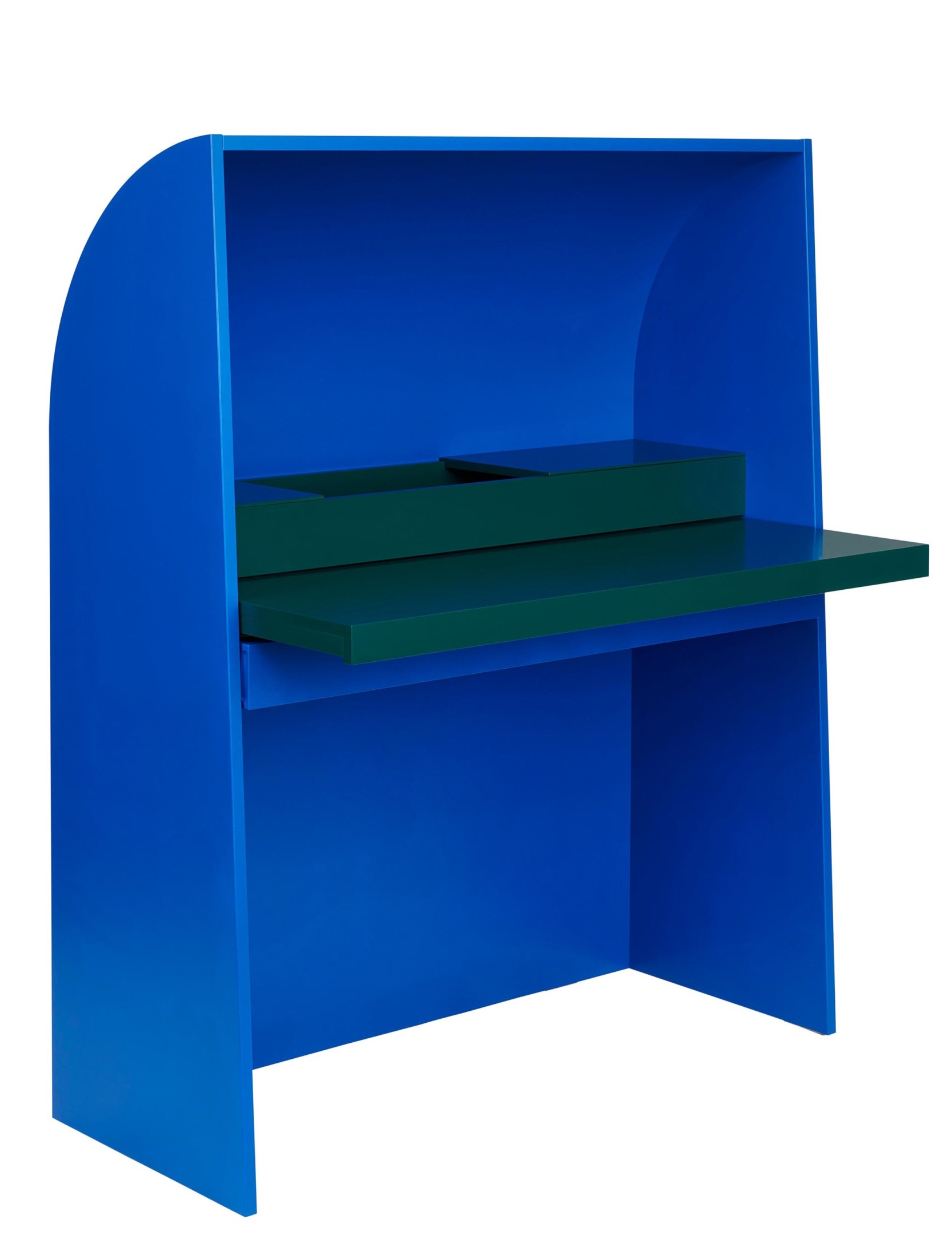 Blauer Schönbuch Akira Sekretär Schreibtisch mit grüner Arbeitsplatte und Ablage für modernes Homeoffice.