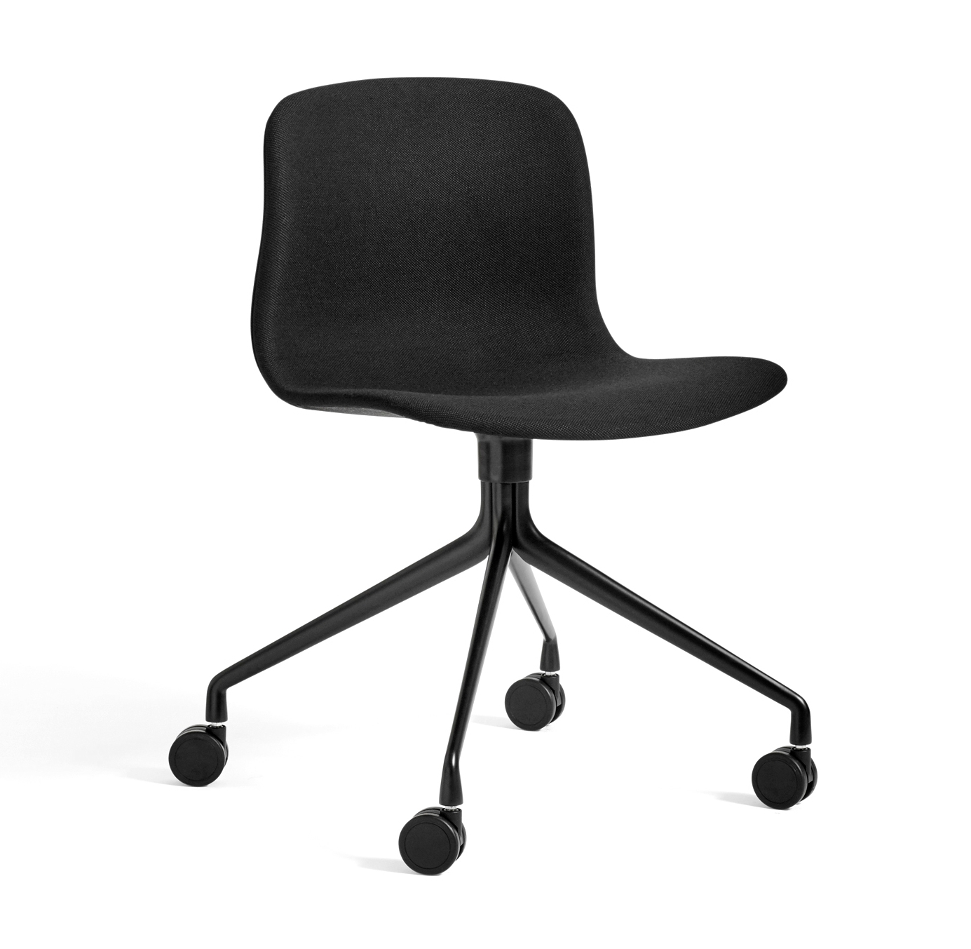 Schwarzer About a Chair AAC15 Bürostuhl von Hay mit Rollen und Vollpolsterung.