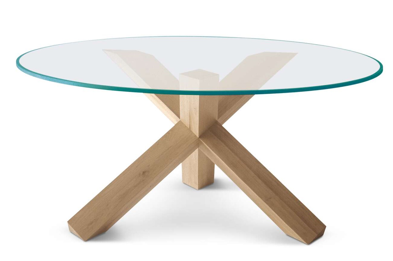Cassina 452 La Rotonda Esstisch mit runder Glasplatte und markantem Holzfuß im Kreuzdesign.
