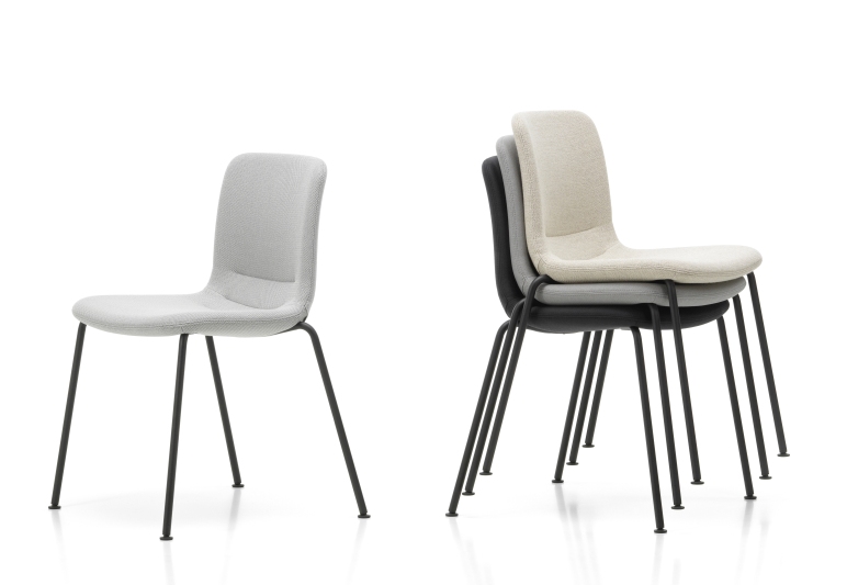 Hal Soft Tube Stuhl von Vitra, stapelbar, in Grau, Schwarz und Beige auf weißem Hintergrund.