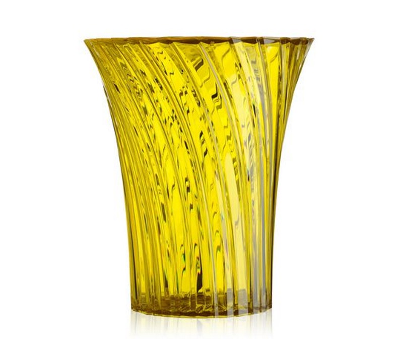Gelber Kartell Sparkle Hocker/Beistelltisch aus transparentem Kunststoff mit gerippter Oberfläche für Wohnzimmer und Garten.