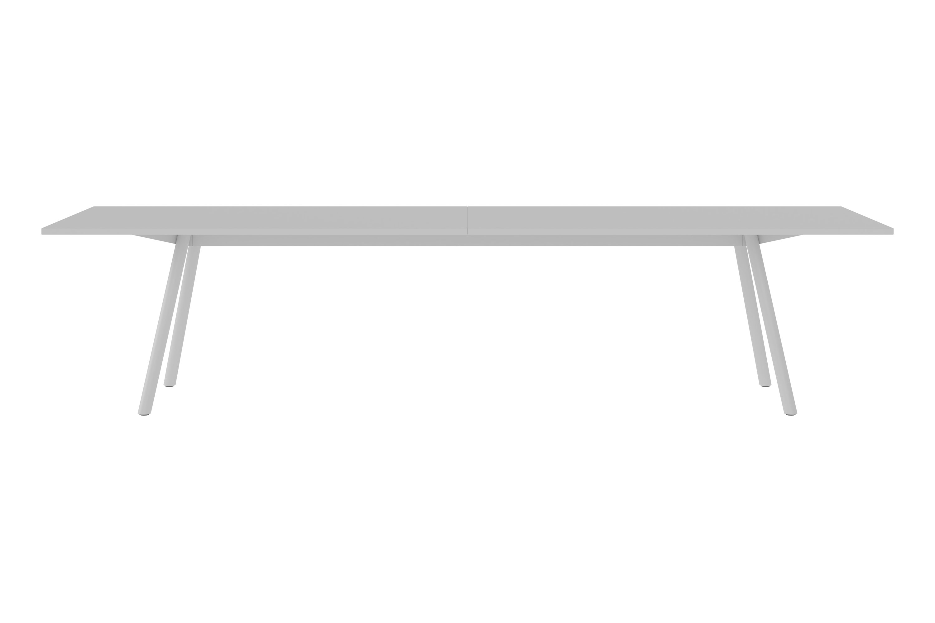 Helle Masa Tischplatte von New Tendency mit minimalistischem Design und schlichten, geraden Tischbeinen.