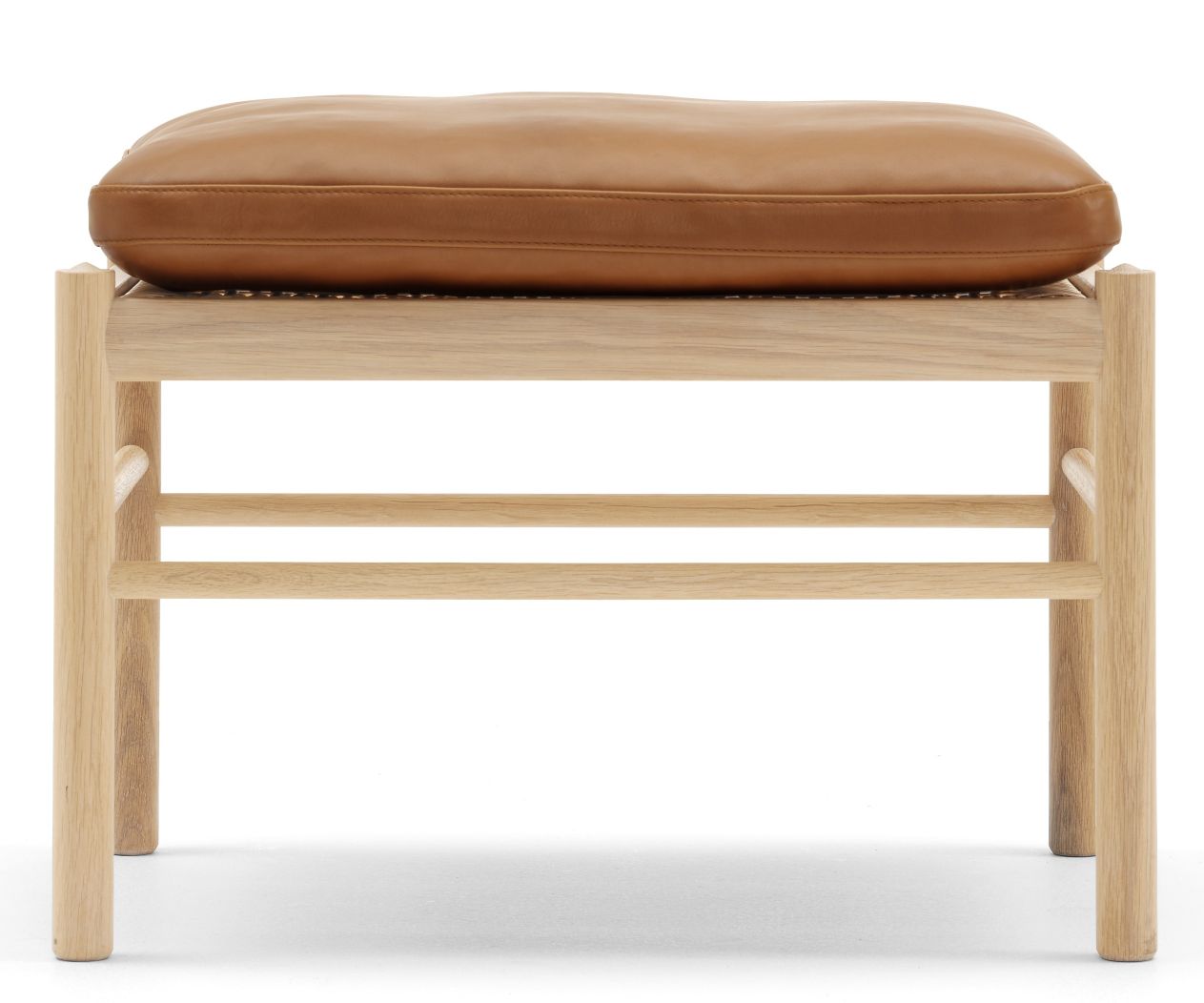 OW149F Koloniale voetenbank Carl Hansen & Søn
