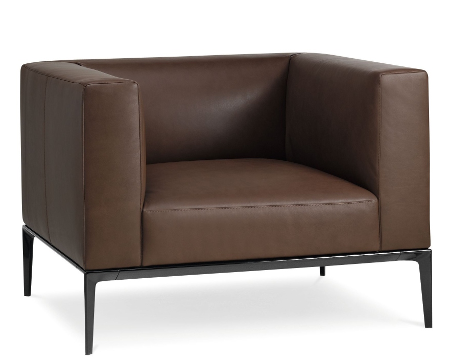781 Jaan Sessel von Walter Knoll, brauner Ledersessel mit kubischer Form und schwarzem Metallgestell.