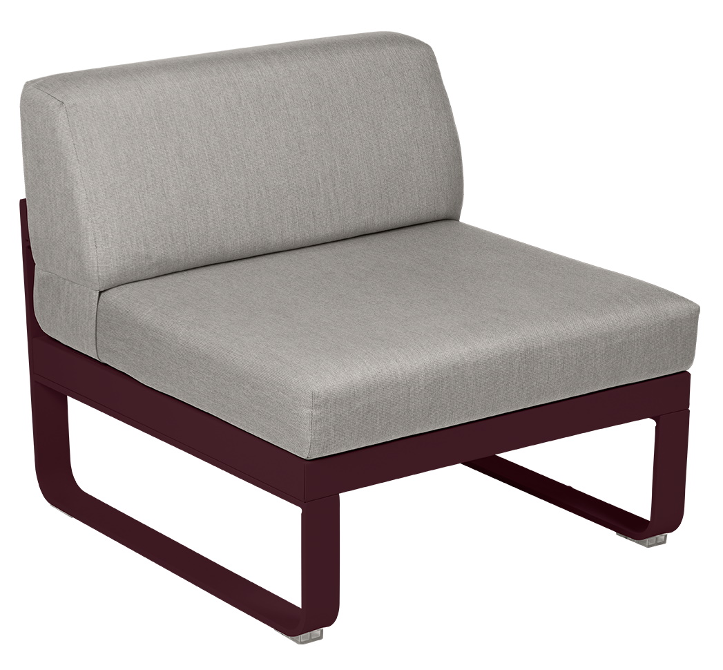 Bellevie Fermob Modulsofa Mitte, 1-Sitzer für den Außenbereich, modernes Design mit grauem Polster und bordeauxfarbenem Rahmen.