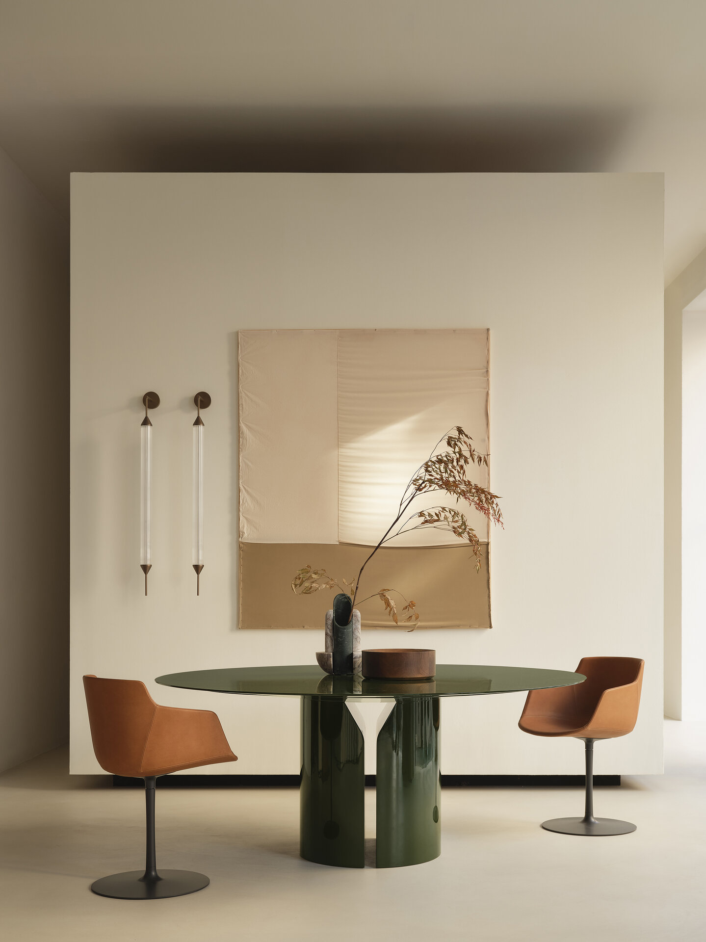 Flow Armchair, fauteuil met armleuningen van MDF Italia